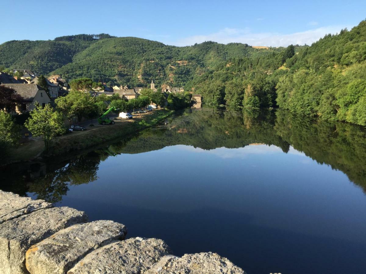 Apartamento Le Gite De Jean Entraygues-sur-Truyère Exterior foto